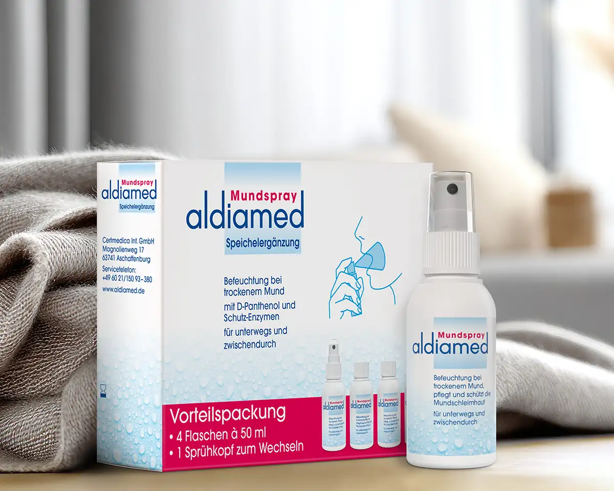 aldiamed Mundspray zur unterstützenden Pflege bei Reizungen und Entzündungen der Mundschleimhaut.